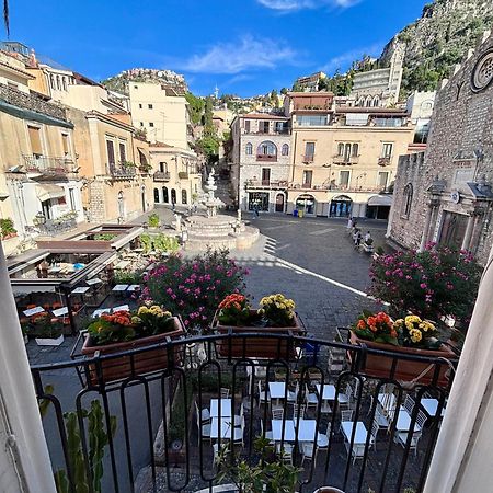 Duomo Square Apartment Taormina Esterno foto