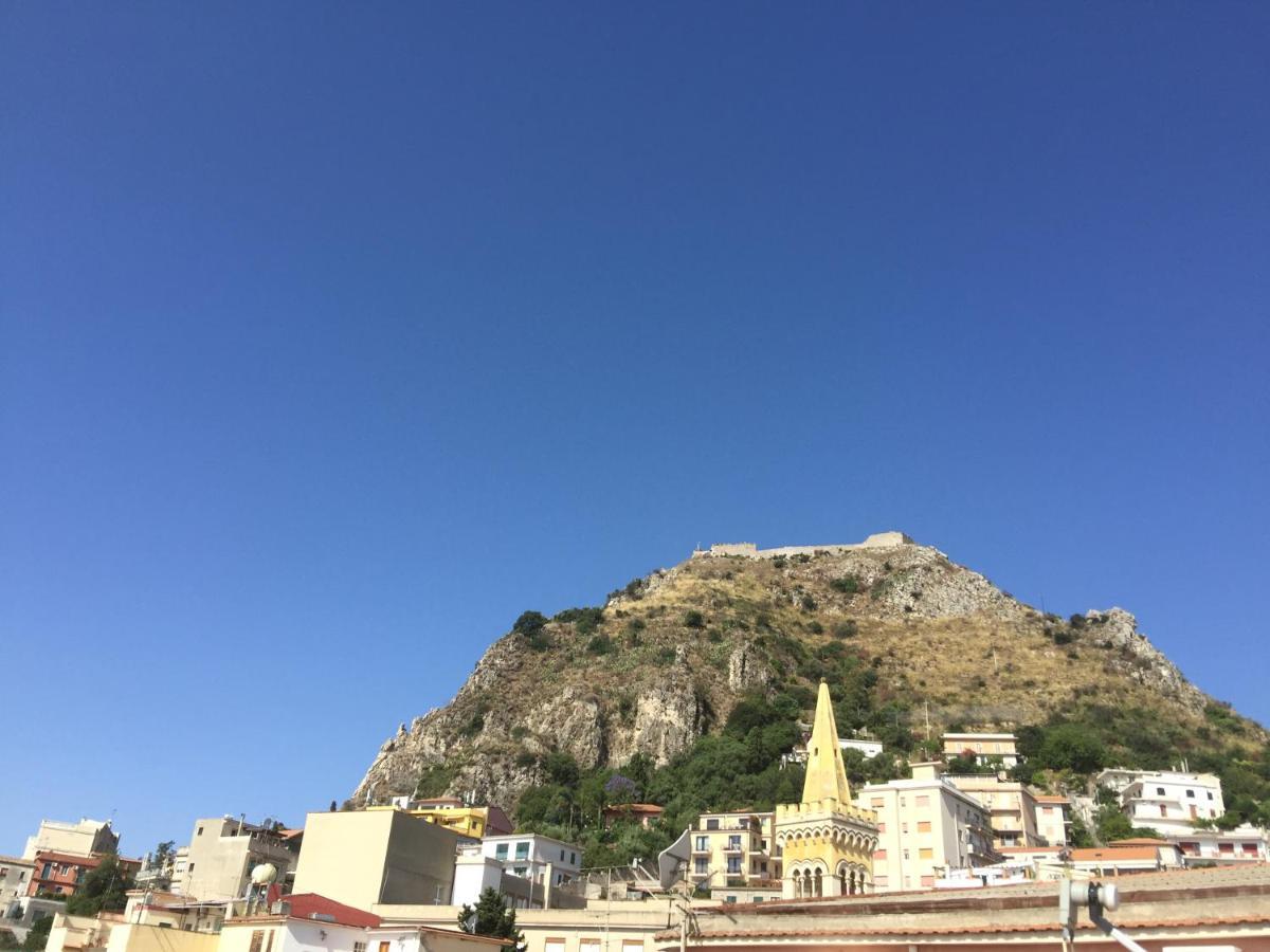 Duomo Square Apartment Taormina Esterno foto